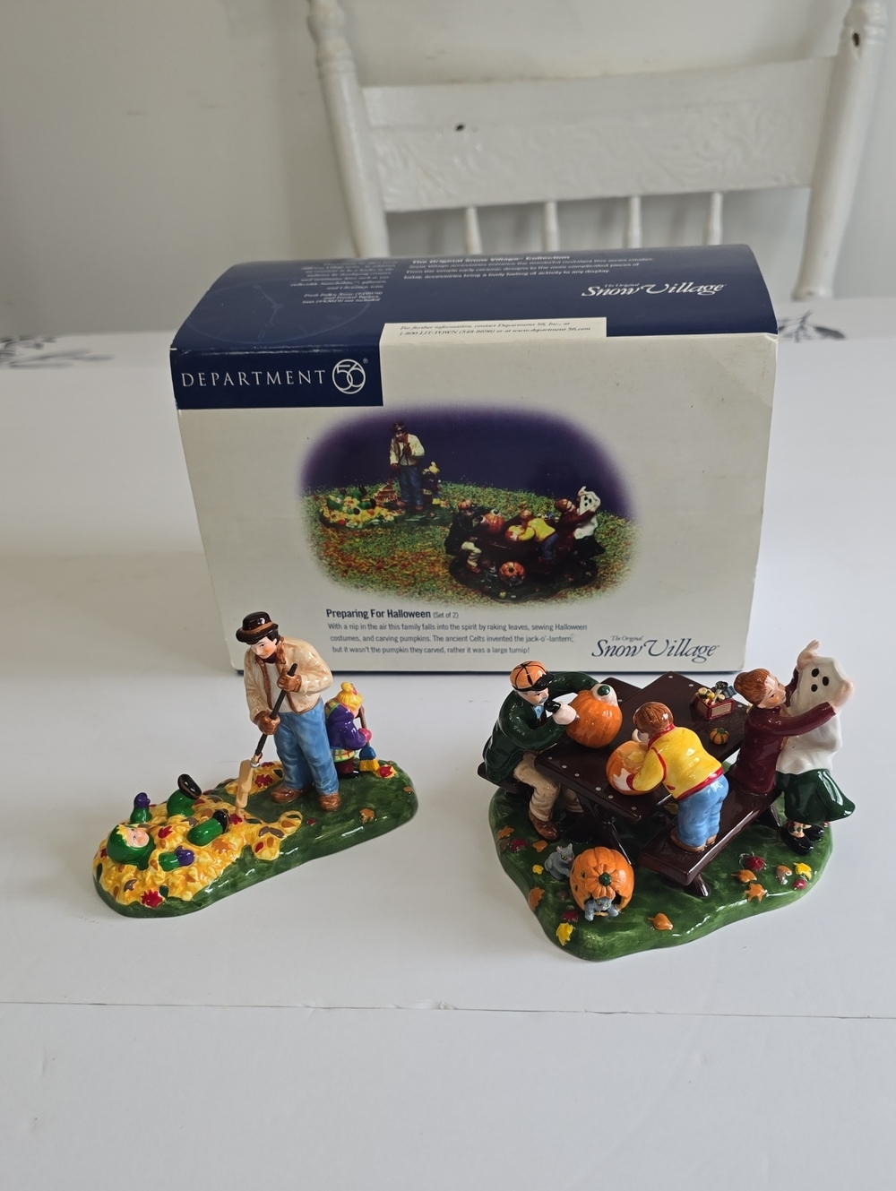 Vintage Department 56 Original Snow Village Preparing For Halloween Set Of 2